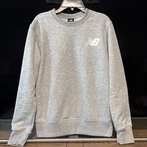NEW BALANCE - EUC Women’s Gray Sweater